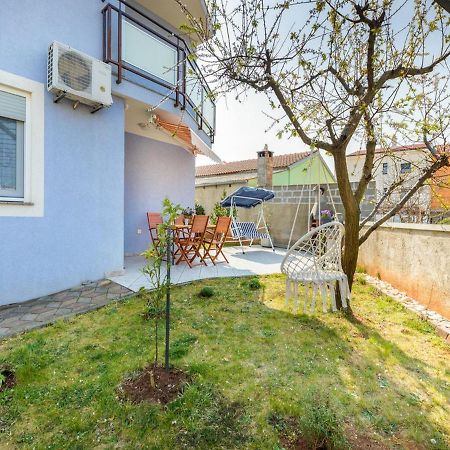 Apartment Dana Fažana Eksteriør billede